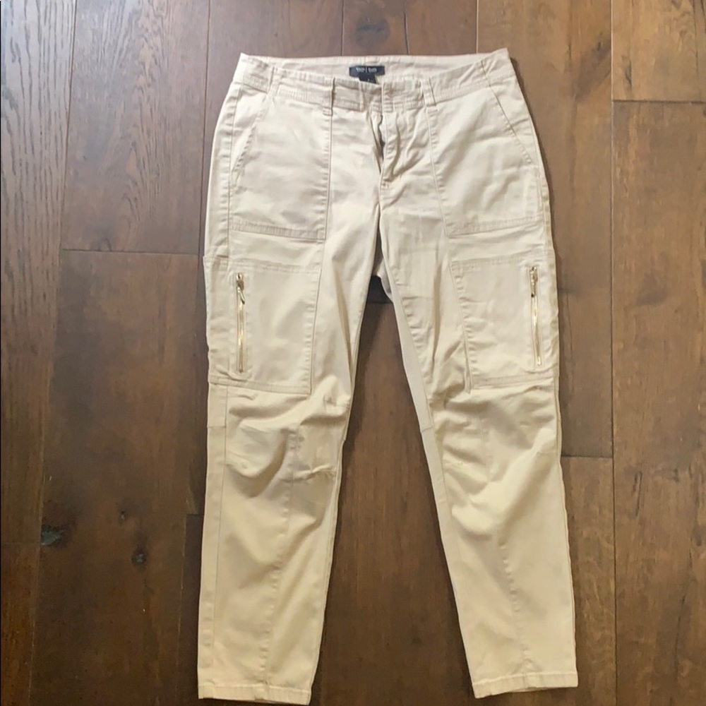 White House Black Market khaki pants size 4